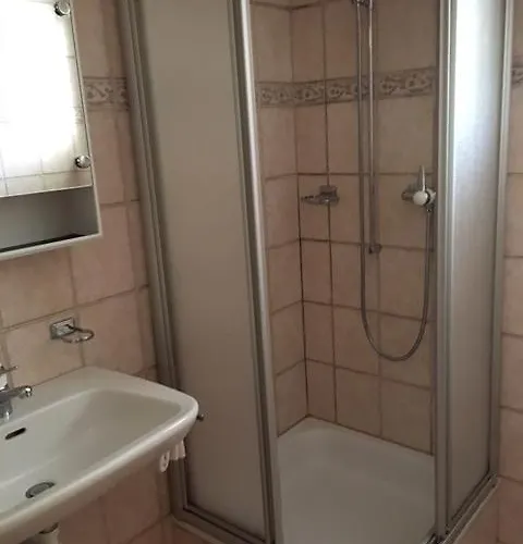 Haus Alpenschloss * Zermatt